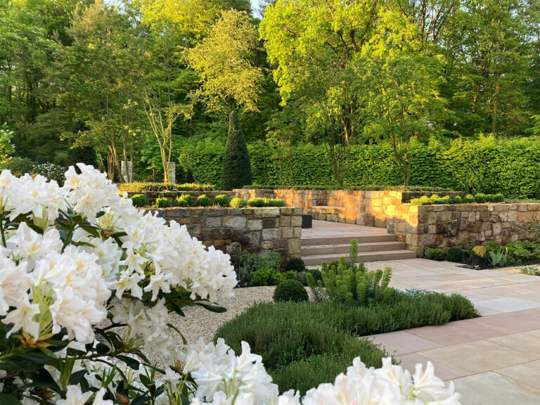 Bethmann Garten- & Landschaftsbau - Steinarbeiten - Terrassen, Mauern und Wege